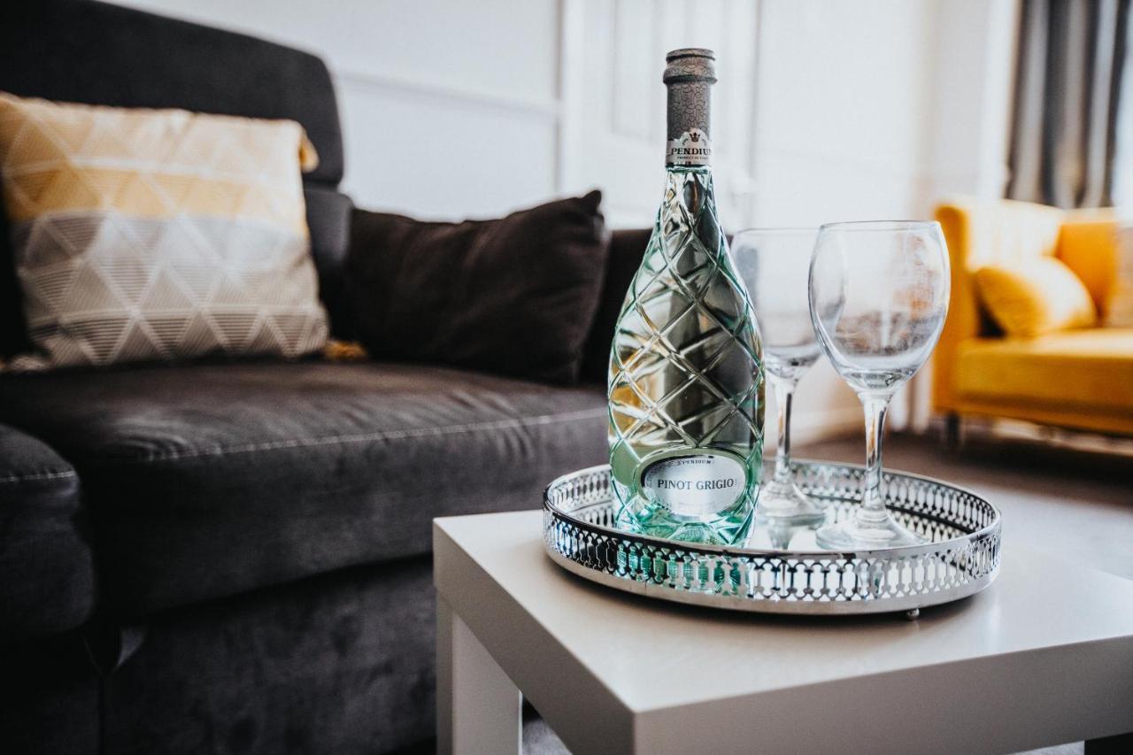 1 Mile To Etihad Stadium & Coop Arena, Free Parking, 7 Ppl Villa Manchester Ngoại thất bức ảnh