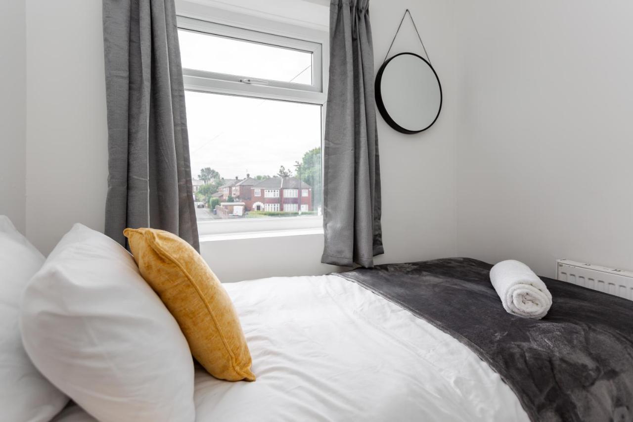 1 Mile To Etihad Stadium & Coop Arena, Free Parking, 7 Ppl Villa Manchester Ngoại thất bức ảnh